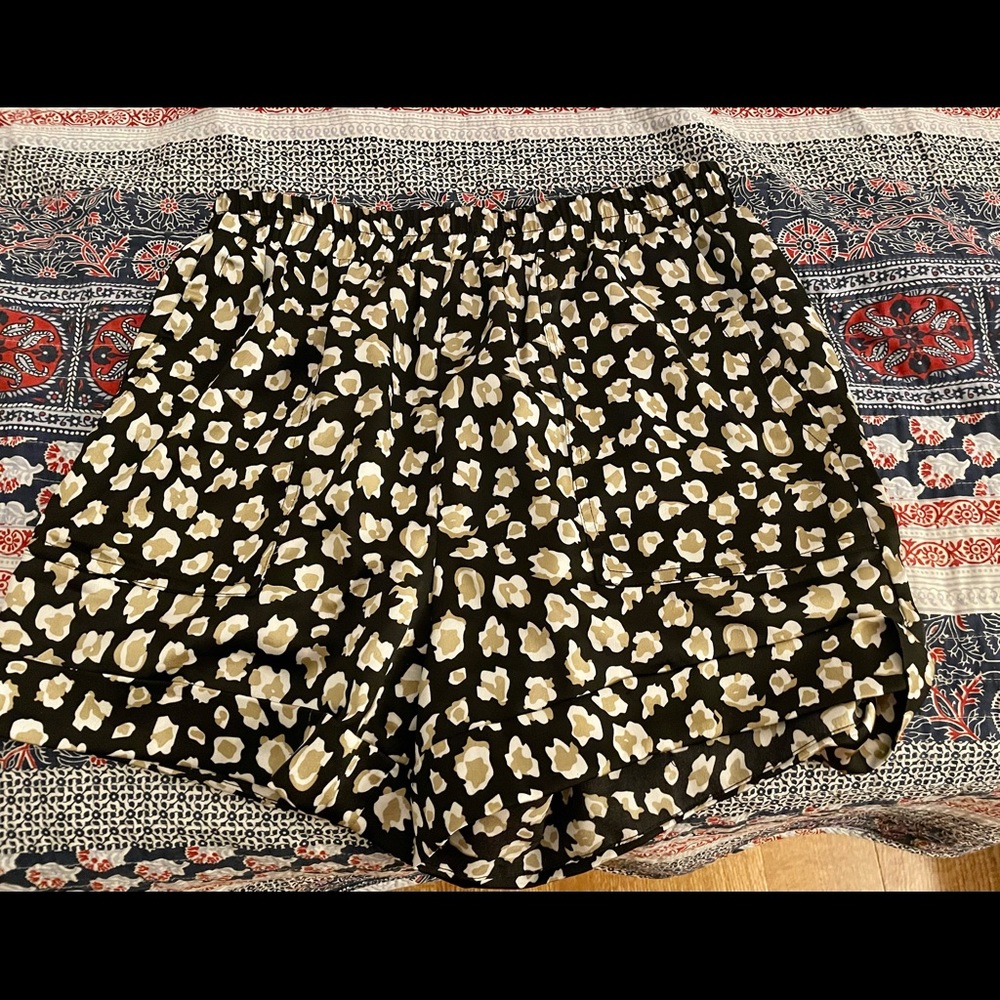 Leopard shorts! Local boutique worn 1x!